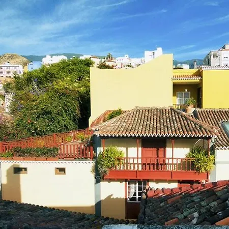 Casa Emblematica Isabel *